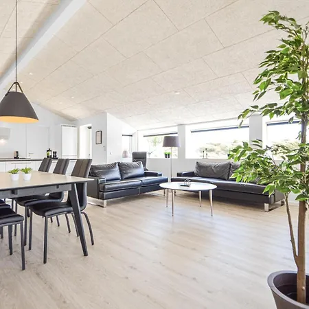 Gorgeous Home In Romo With Wifi Tatil Evi *